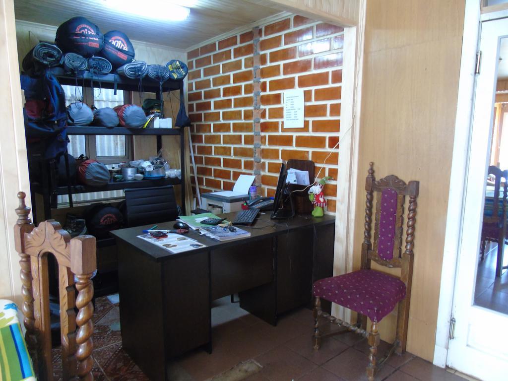 Hostal Geminis Puerto Natales Luaran gambar